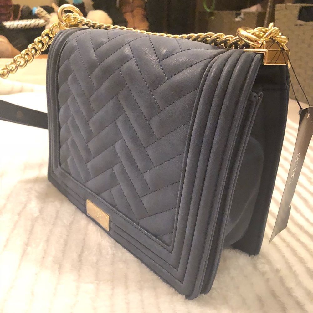 PRICE DROP! BCBG Paris quilted Crossbody bag